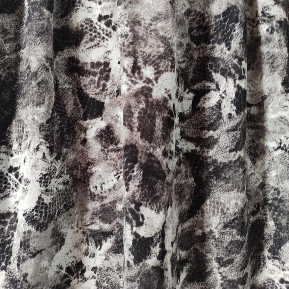 Smart Set Snakeskin Patterned Dress - Picture 5 of 6